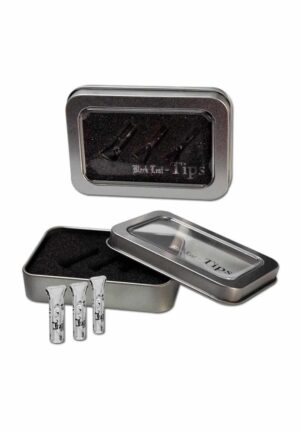 Black Leaf Glass Filter Tips i metallboks, tre glass tips vist foran og emballasje med vindu