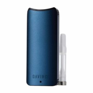 Davinci Artiq 510 Cartridge Vaporizer i blått med slankt design og synlig cartridge ved siden av